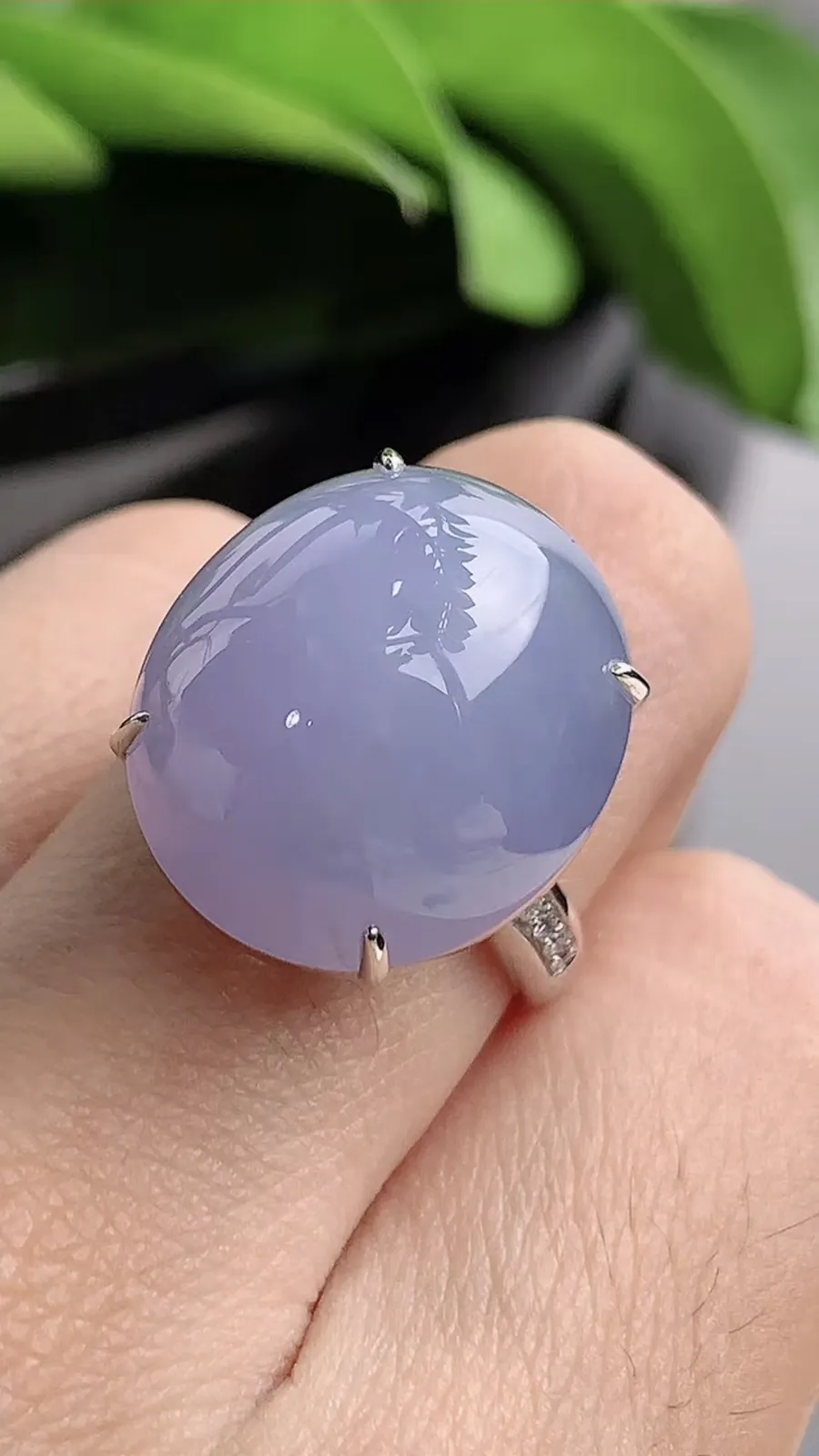 a货翡翠老坑冰种18K金伴钻镶嵌紫罗兰蛋面戒指 圈口17.8裸石尺寸18.4×16.2mm 重量8.77g 1208