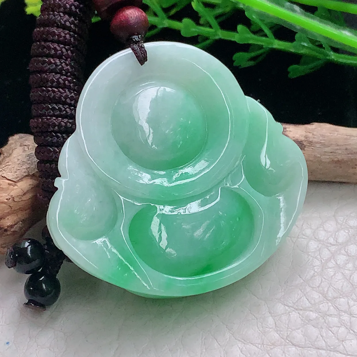 zen自然光41.3*44.8*12.8缅甸翡翠a货饱满飘绿佛公 弥勒佛玉吊坠 毛衣坠