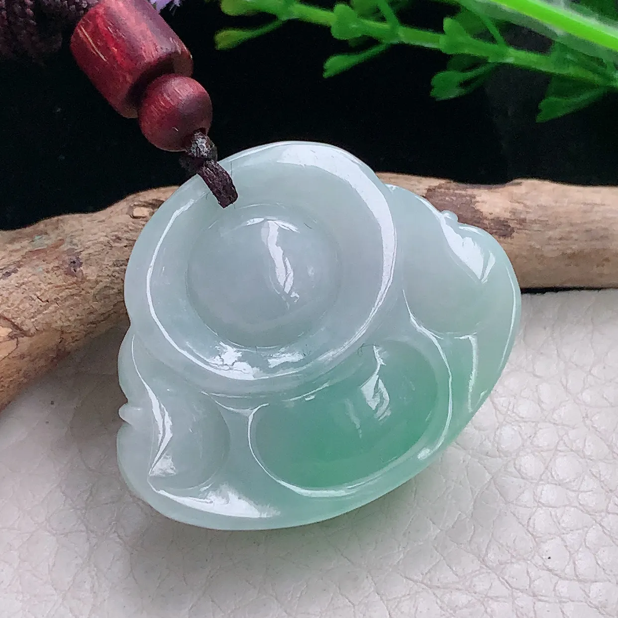 zen自然光30.8*37.5*12.3缅甸翡翠a货饱满飘绿佛公 弥勒佛玉吊坠 玉挂件