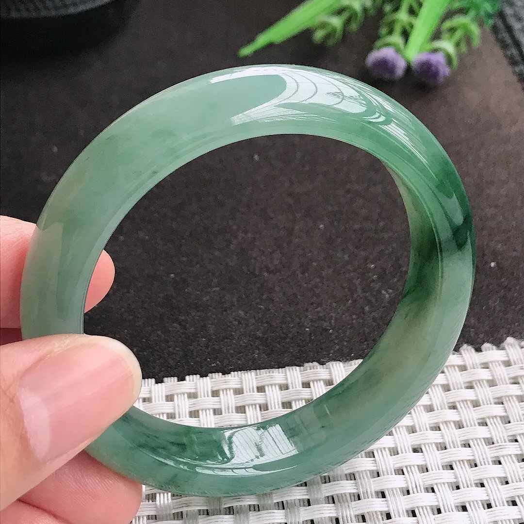 天然A货翡翠54.5/13.5/8.2老坑冰润起胶飘花手镯宽边玉镯