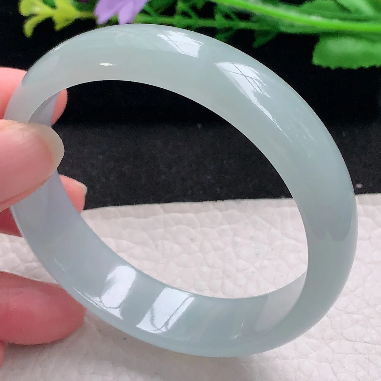 nr自然光58*15.3*6.5轮胎镯 翡翠a货玉手镯冰胶清新宽边珠宝玉手环