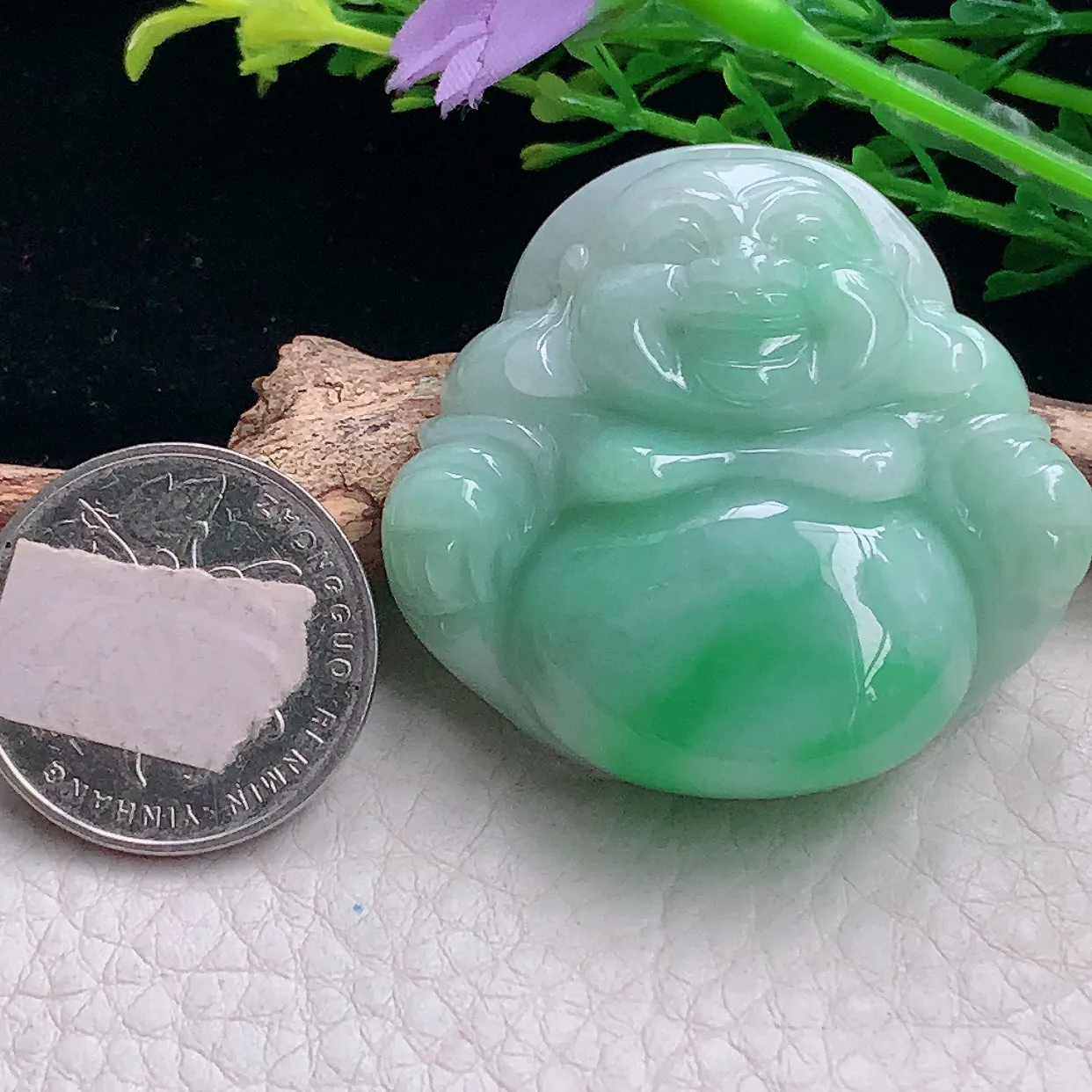 zen自然光40.5*43.6*12缅甸翡翠a货饱满飘绿佛公 开心佛玉吊坠 玉挂件