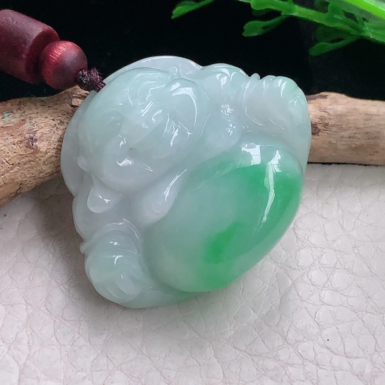 zen自然光30.8*37.5*12.3缅甸翡翠a货饱满飘绿佛公 弥勒佛玉吊坠 玉挂件