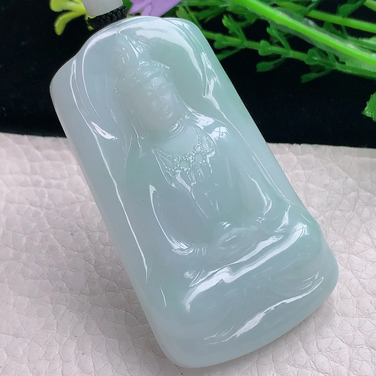 mut自然光66.5*38*9天然缅甸翡翠天空蓝韵正庄观音玉吊坠 玉挂件