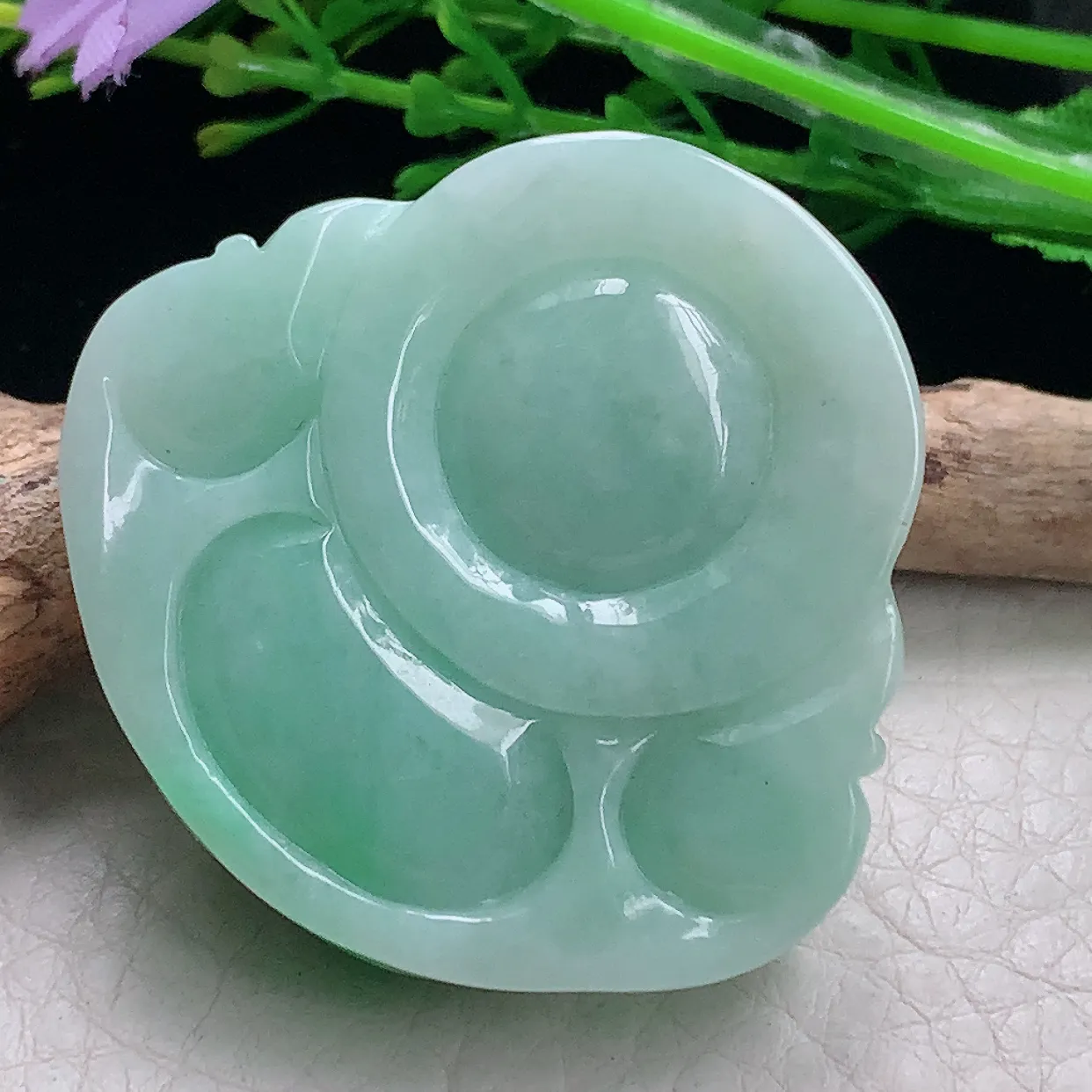 zen自然光40.5*43.6*12缅甸翡翠a货饱满飘绿佛公 开心佛玉吊坠 玉挂件