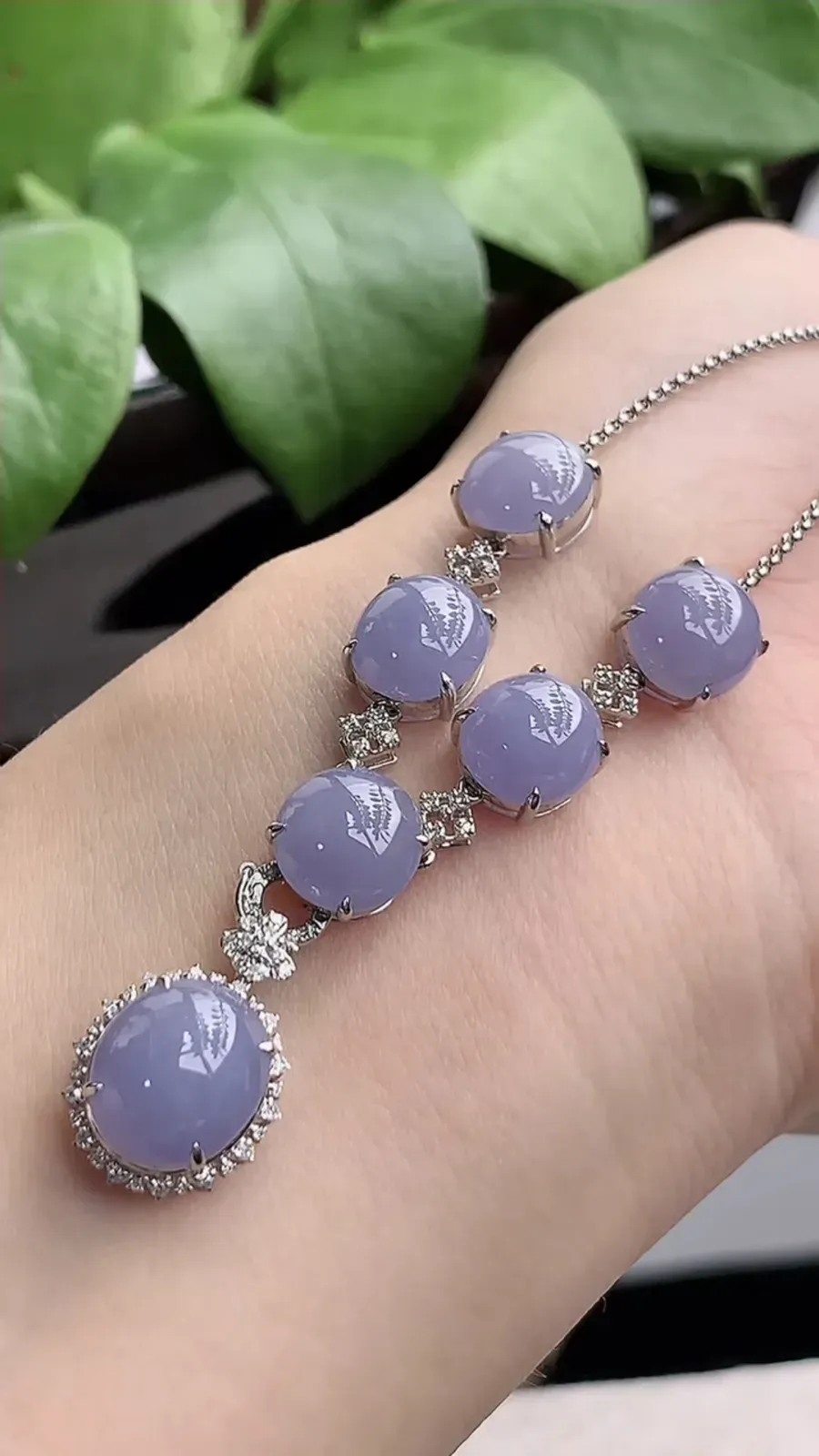 a货翡翠老坑冰种18K金伴钻镶嵌紫罗兰蛋面项链 尺寸10×9×9mm 重量8.85g 1209