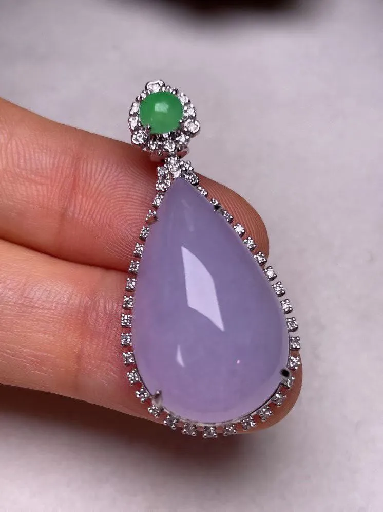 冰糯种紫罗兰滴水吊坠、真金真钻镶嵌，种水好，玉质细腻 .裸石尺寸 24.6*15.5