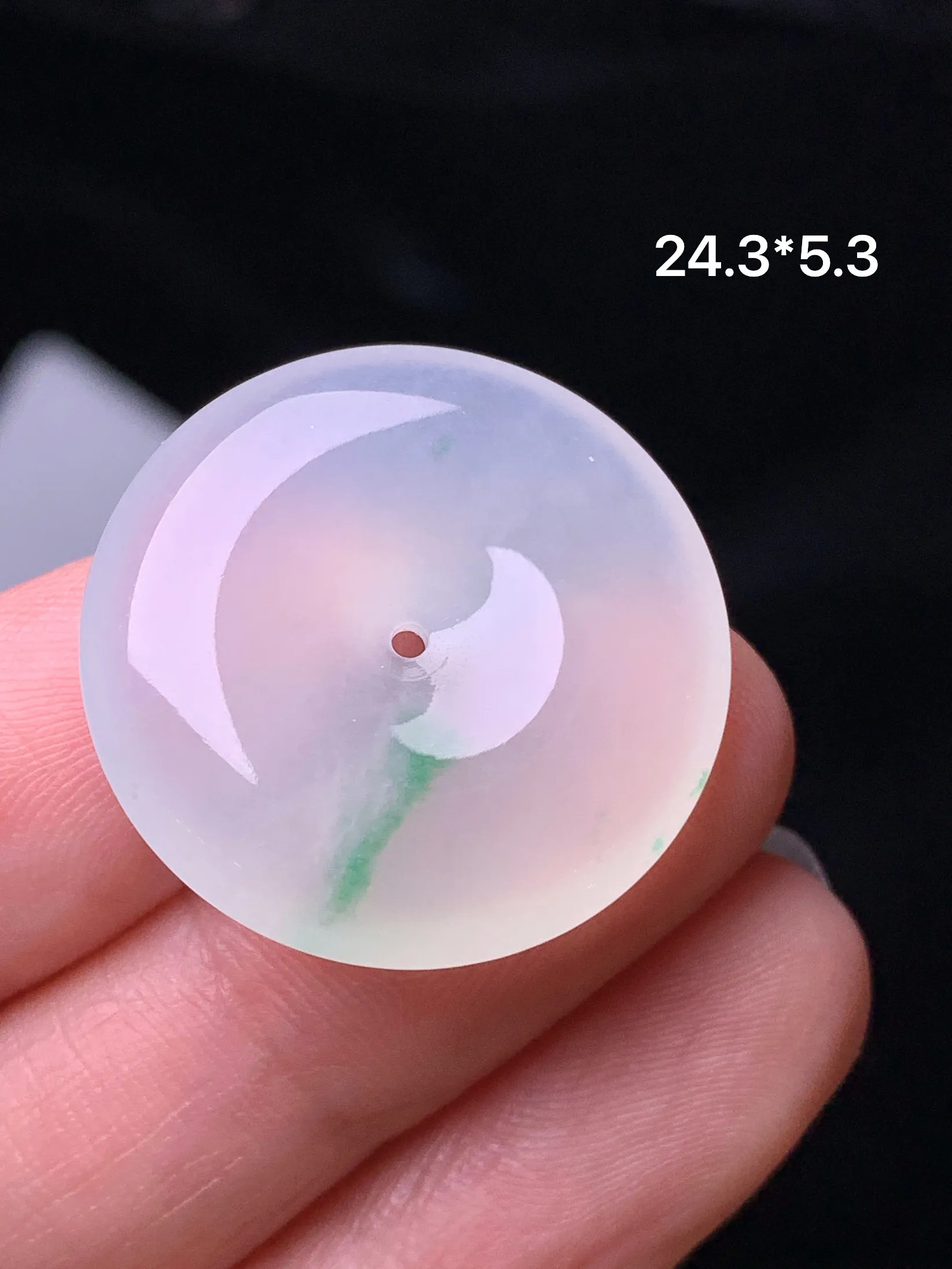 冰种平安扣吊坠 玉质细腻 水润亮眼 色泽艳丽 整体尺寸24.3*5.3