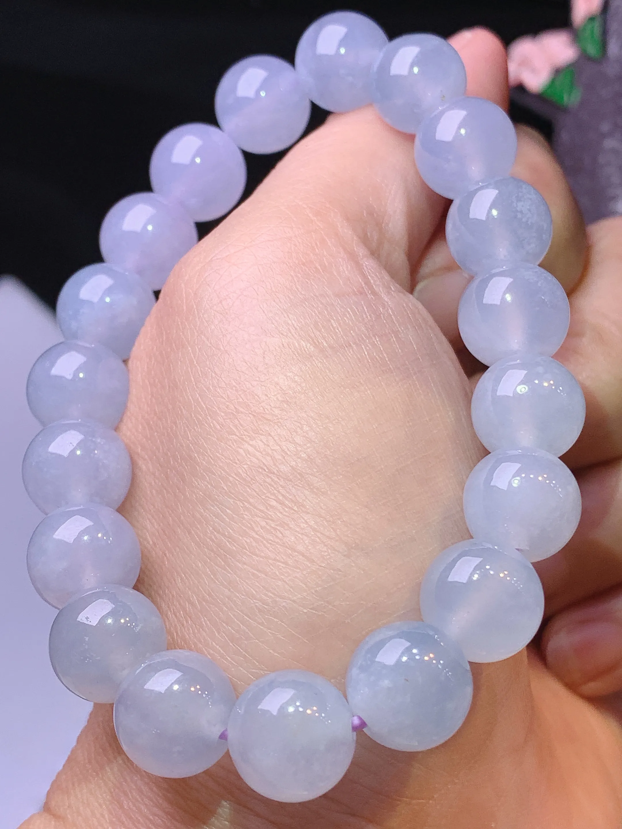 冰种圆珠手链 玉质细腻 水润亮眼 色泽艳丽 整体尺寸10.6