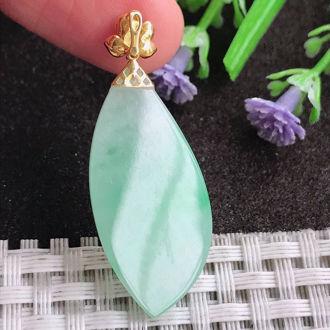 天然A货翡翠32.6/15.4/4.8老坑18k金镶嵌冰润苹果绿随行吊坠翡翠挂件