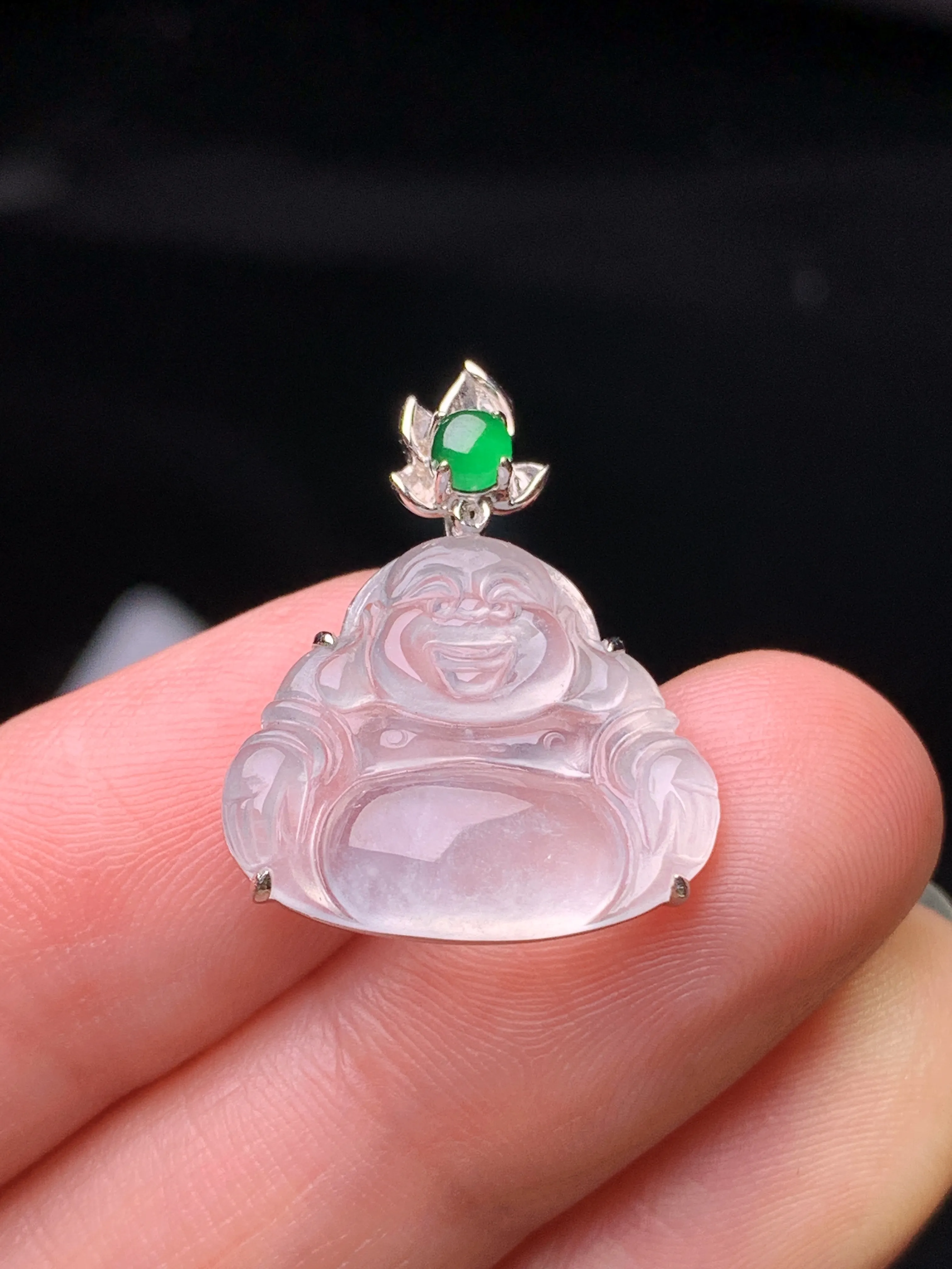 18k金镶嵌冰种佛公吊坠 玉质细腻 水润亮眼 色泽艳丽 整体尺寸22.3*17.7*4.6