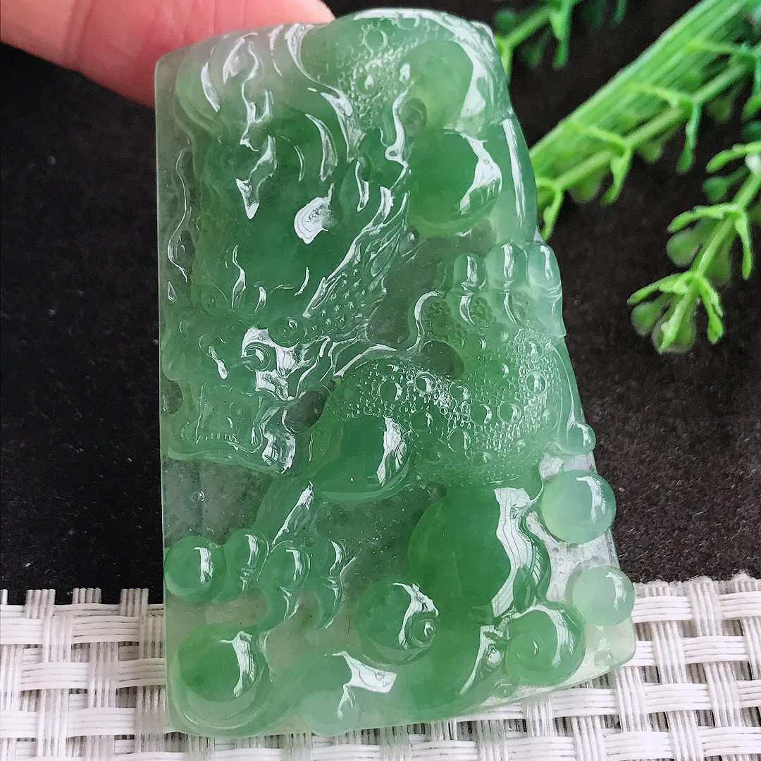 天然A货翡翠61/40.7/5.9老坑冰胶果冻冰晴满绿龙牌吊坠翡翠挂件