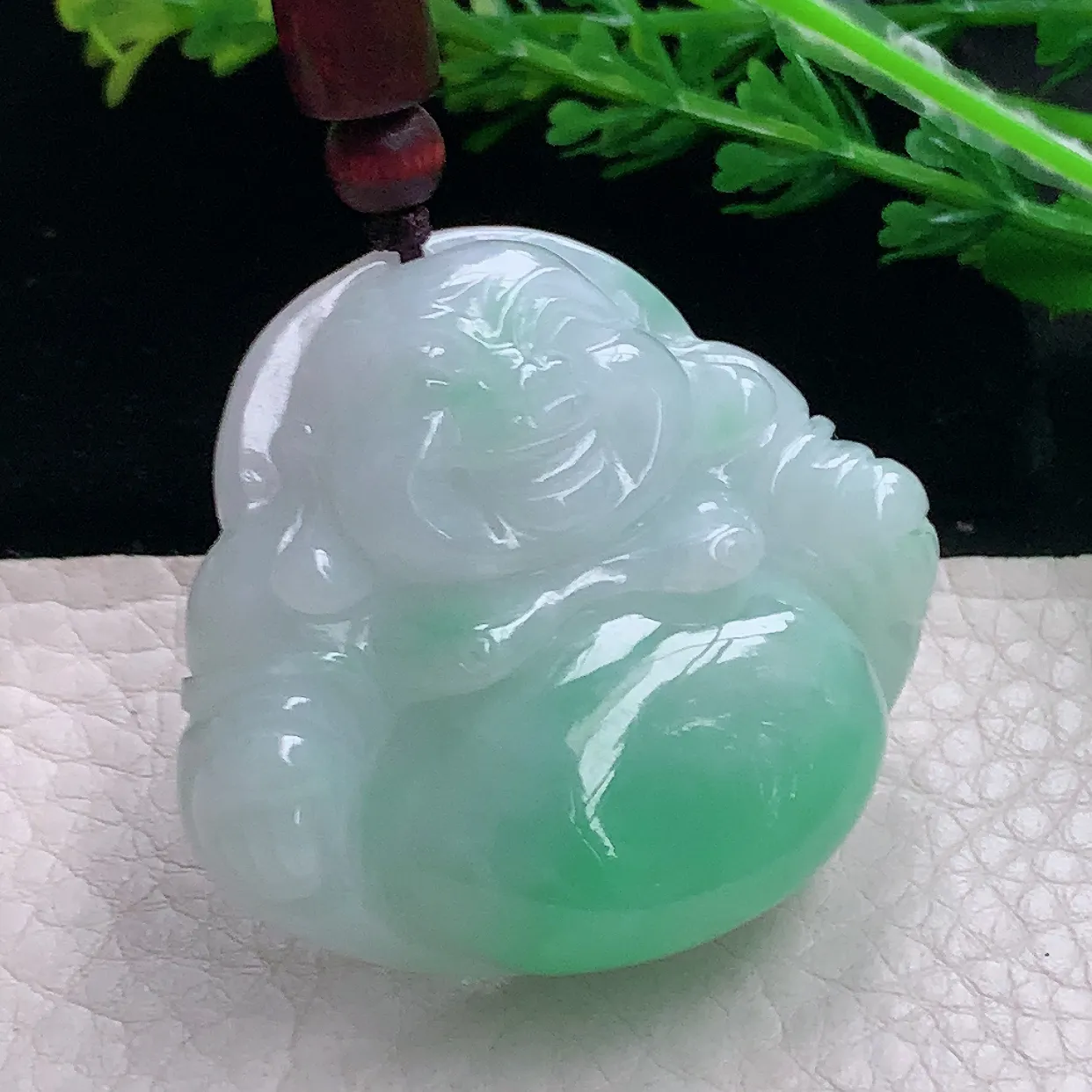 zen自然光40*44.5*12.6缅甸翡翠a货饱满清新佛公 弥勒佛玉吊坠 玉挂件