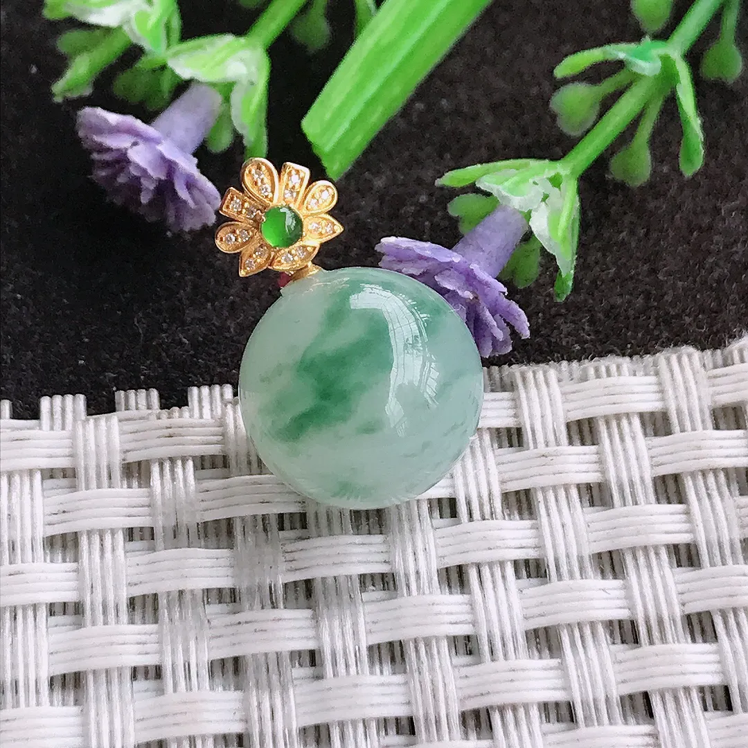 天然A货翡翠直径13.1老坑18k金镶嵌冰润飘花圆珠吊坠翡翠挂件