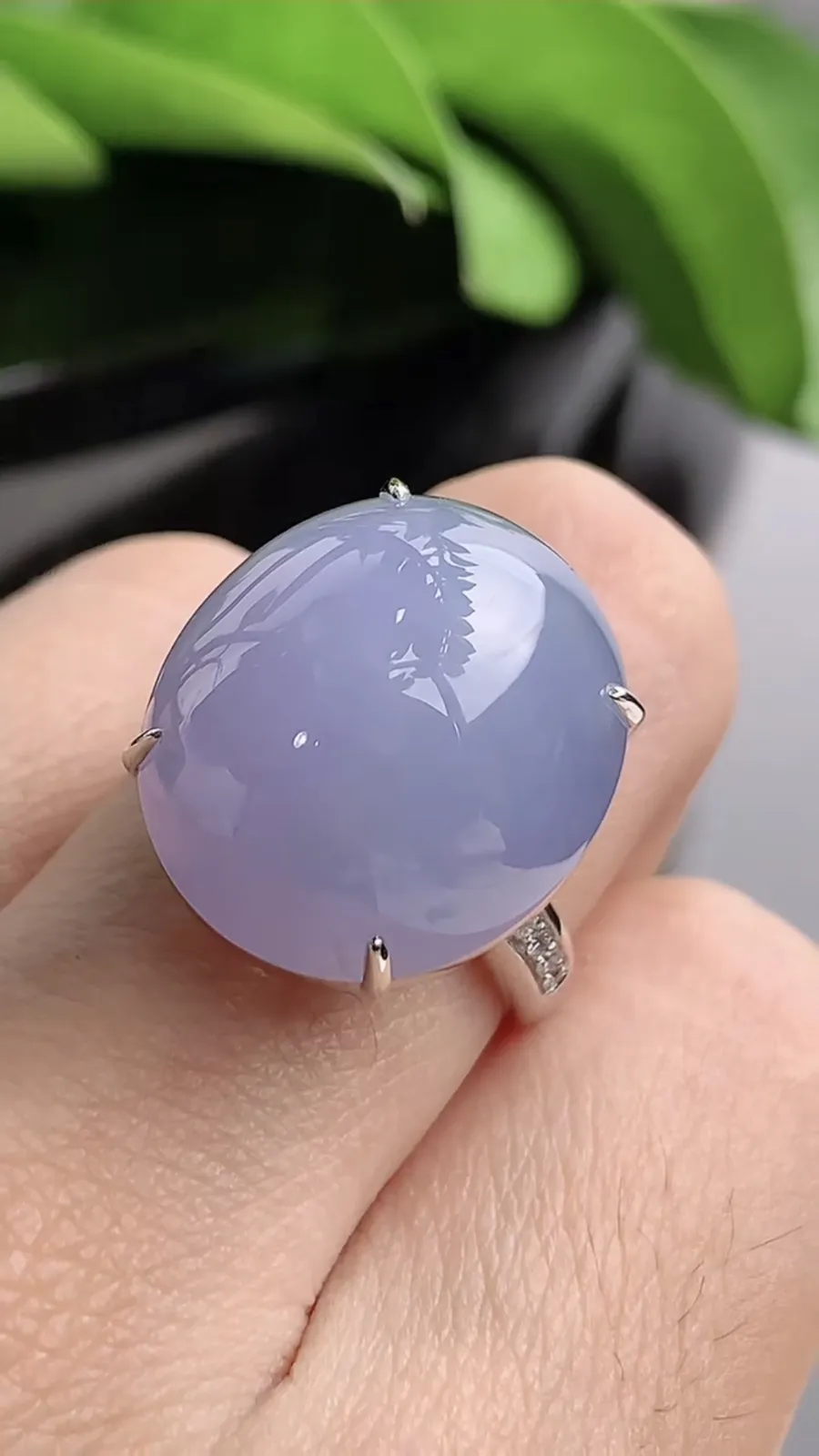 a货翡翠老坑冰种18K金伴钻镶嵌紫罗兰蛋面戒指 圈口17.8裸石尺寸18.4×16.2mm 重量8.77g 1208