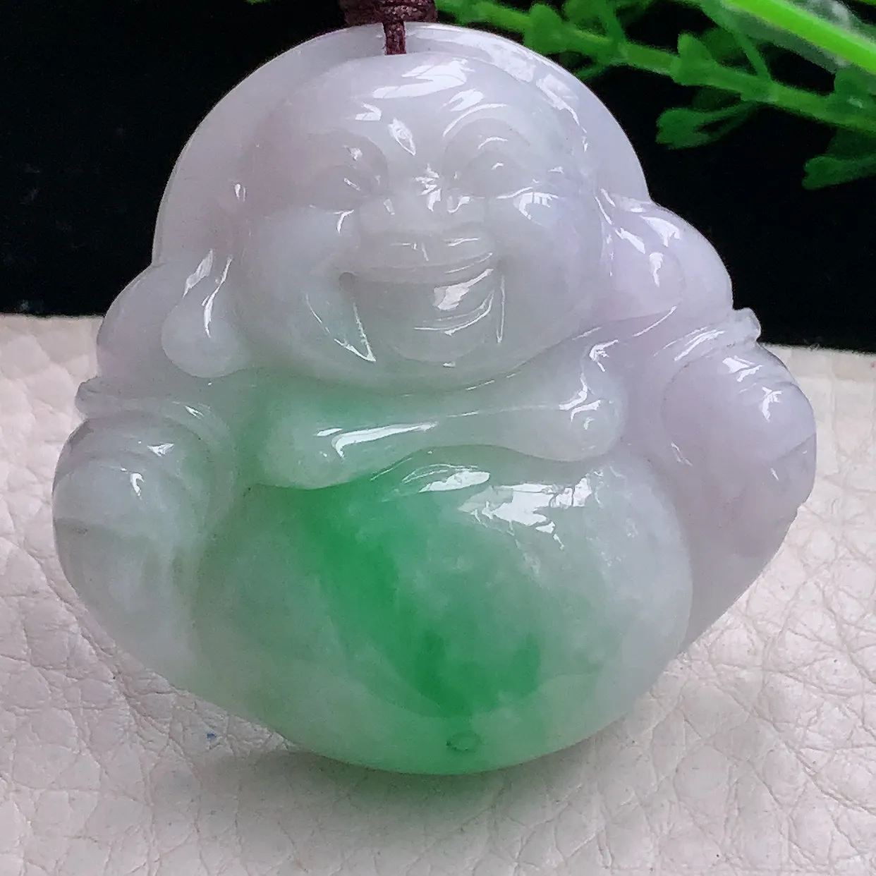 zen自然光44*46*12.3缅甸翡翠a货饱满淡春带彩佛公 弥勒佛玉吊坠 玉挂件