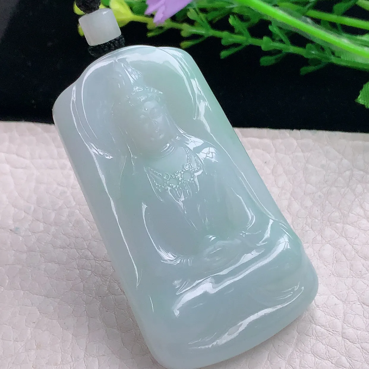 mut自然光66.5*38*9天然缅甸翡翠天空蓝韵正庄观音玉吊坠 玉挂件