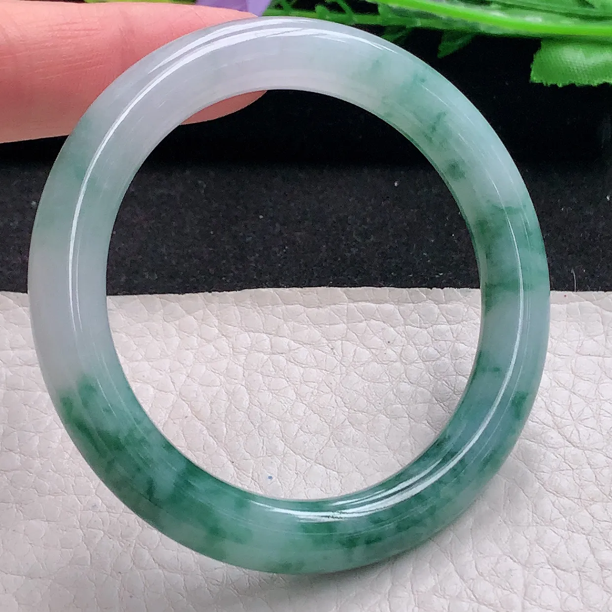 cc自然光53*9*9.2美人镯 翡翠a货玉手镯冰飘花圆条珠宝玉手环