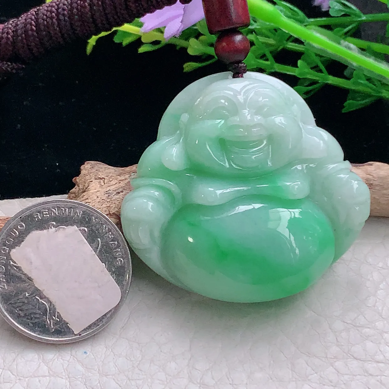 zen自然光41.3*44.8*12.8缅甸翡翠a货饱满飘绿佛公 弥勒佛玉吊坠 毛衣坠