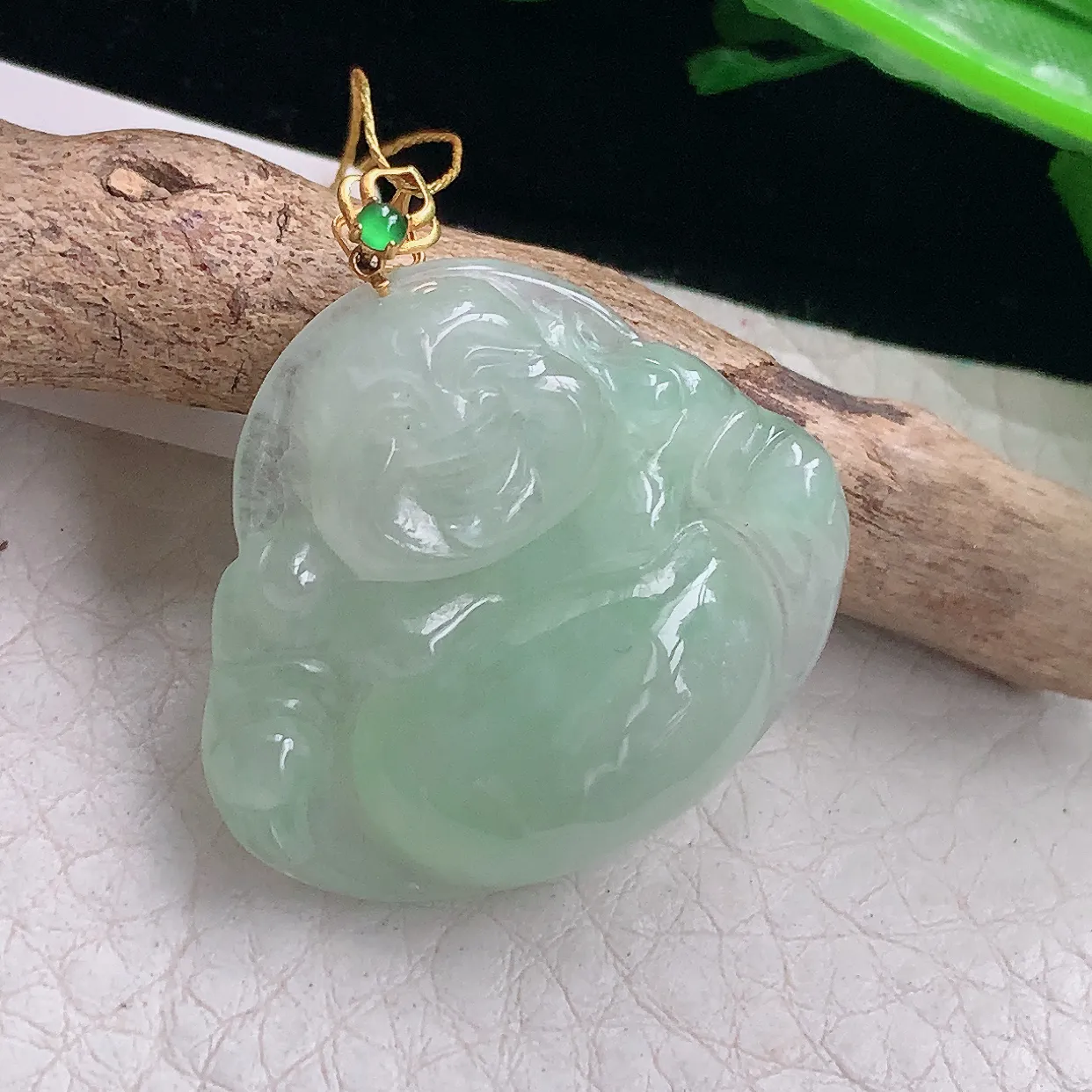 ws自然光24*28.3*6.8mm天然缅甸翡翠冰甜绿佛公 开心佛玉吊坠 玉挂件