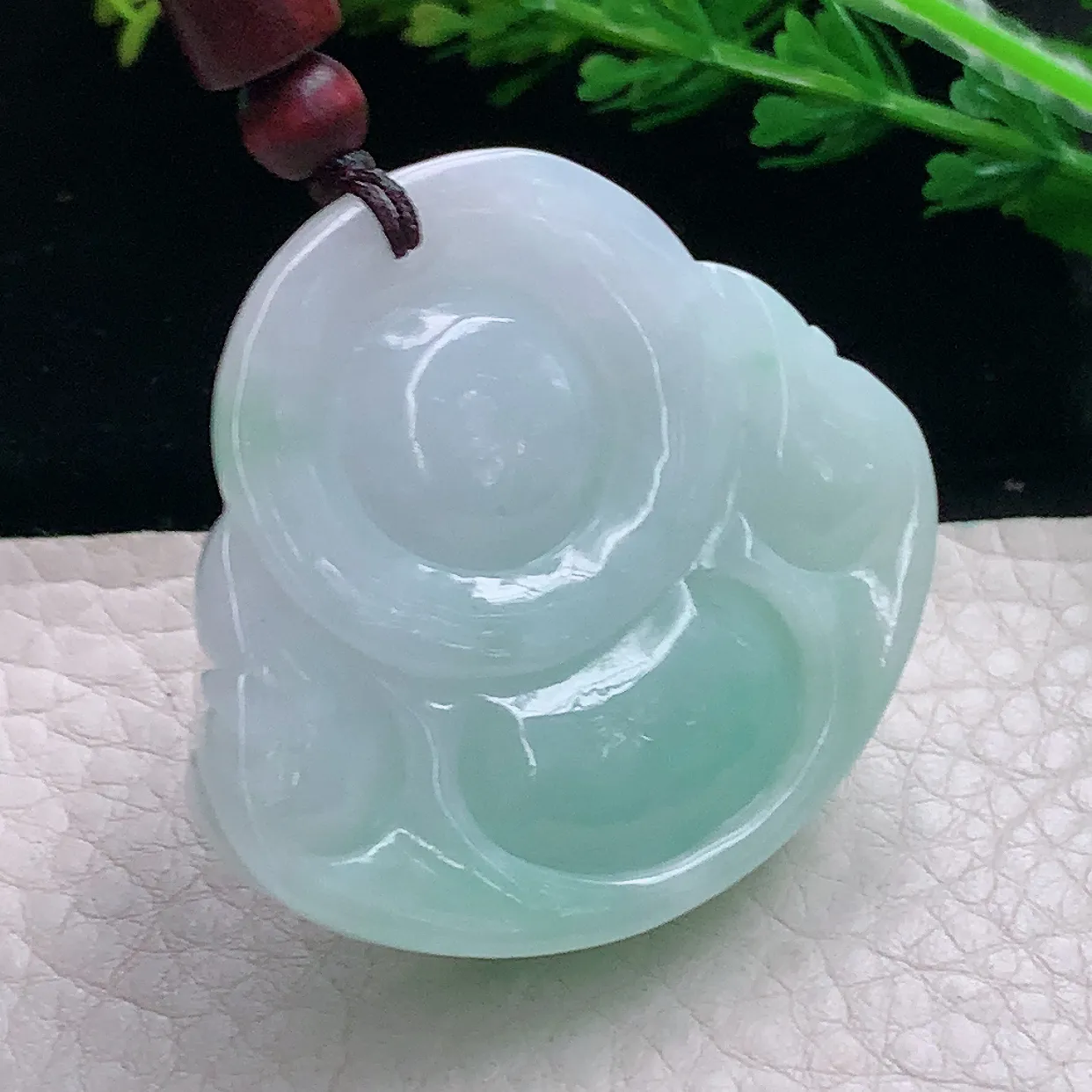 zen自然光40*44.5*12.6缅甸翡翠a货饱满清新佛公 弥勒佛玉吊坠 玉挂件