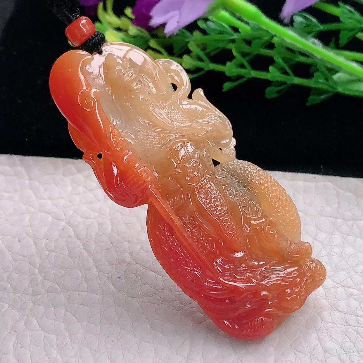 mut自然光68.5*30.5*10天然缅甸翡翠红翡持刀关公 玉关公玉吊坠 玉挂件