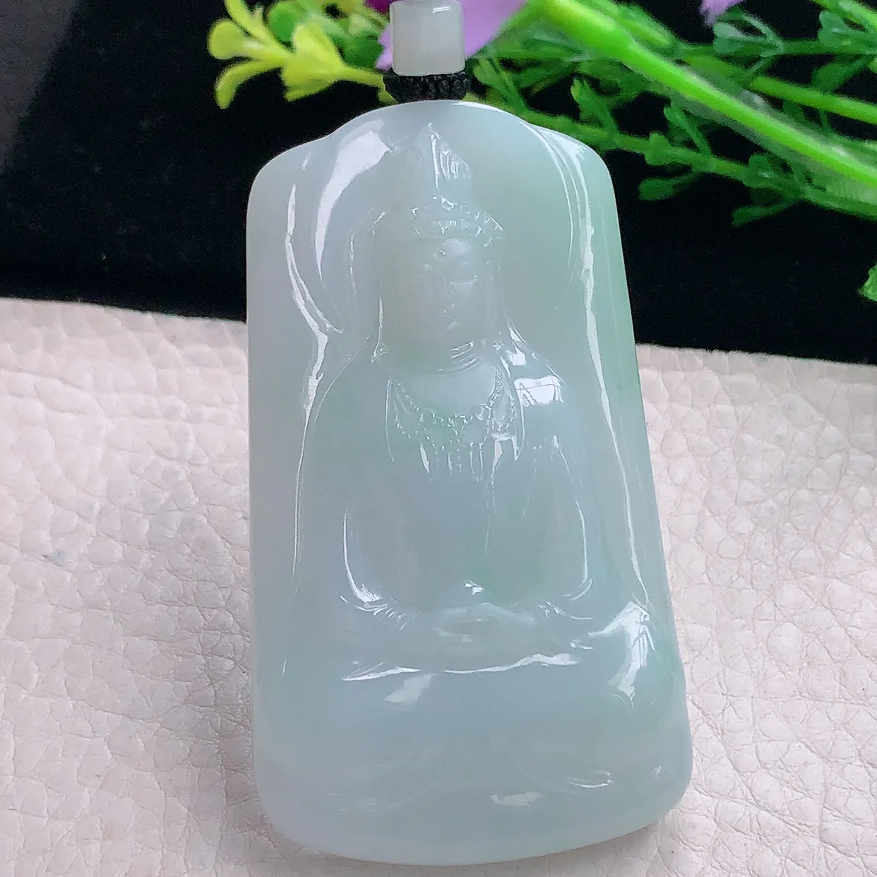 mut自然光66.5*38*9天然缅甸翡翠天空蓝韵正庄观音玉吊坠 玉挂件