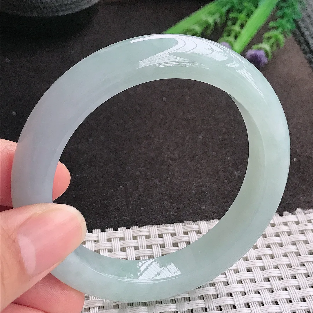 天然A货翡翠57/11.8/9.6老坑冰胶水灵冰晴手镯宽边玉镯