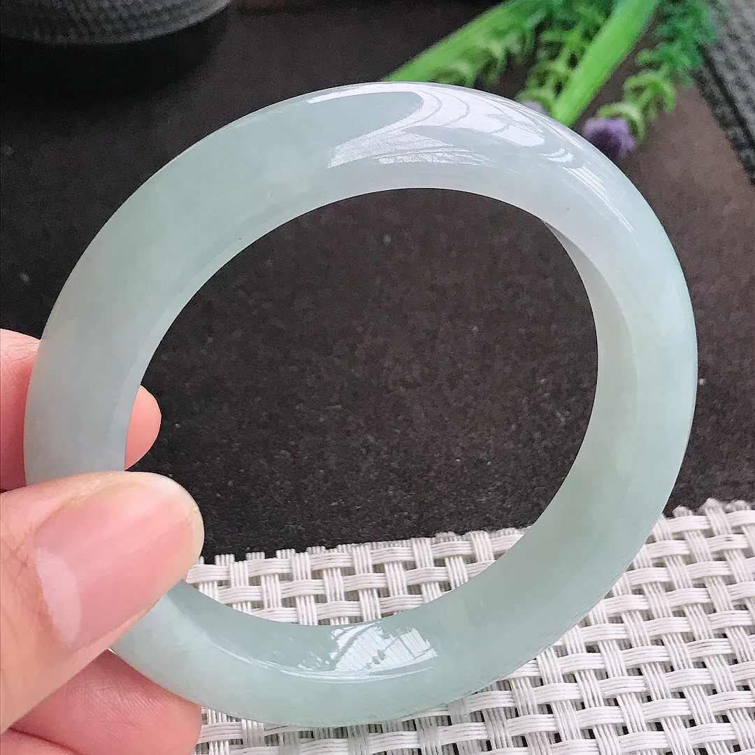 天然A货翡翠57/11.8/9.6老坑冰胶水灵冰晴手镯宽边玉镯