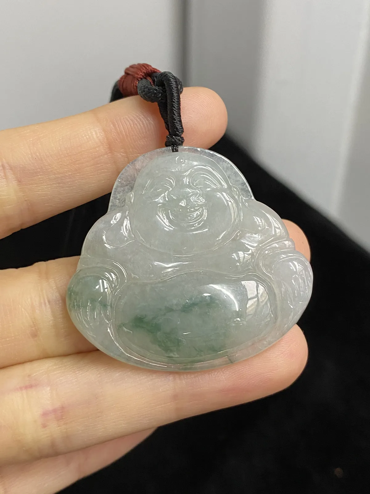 翡翠糯化种飘绿吊坠