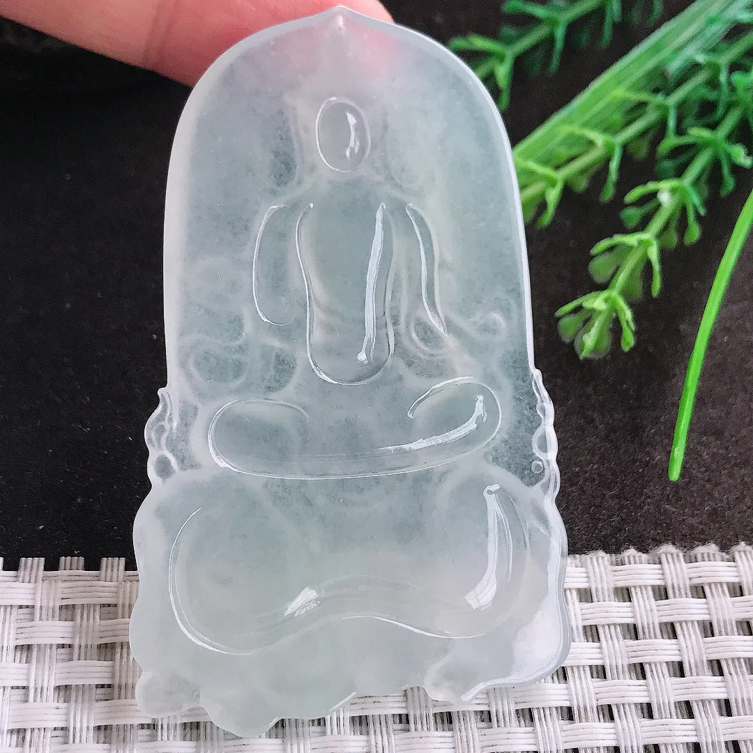 天然A货翡翠70/43.6/5.9老坑冰种起胶冰纯普贤菩萨吊坠翡翠挂件