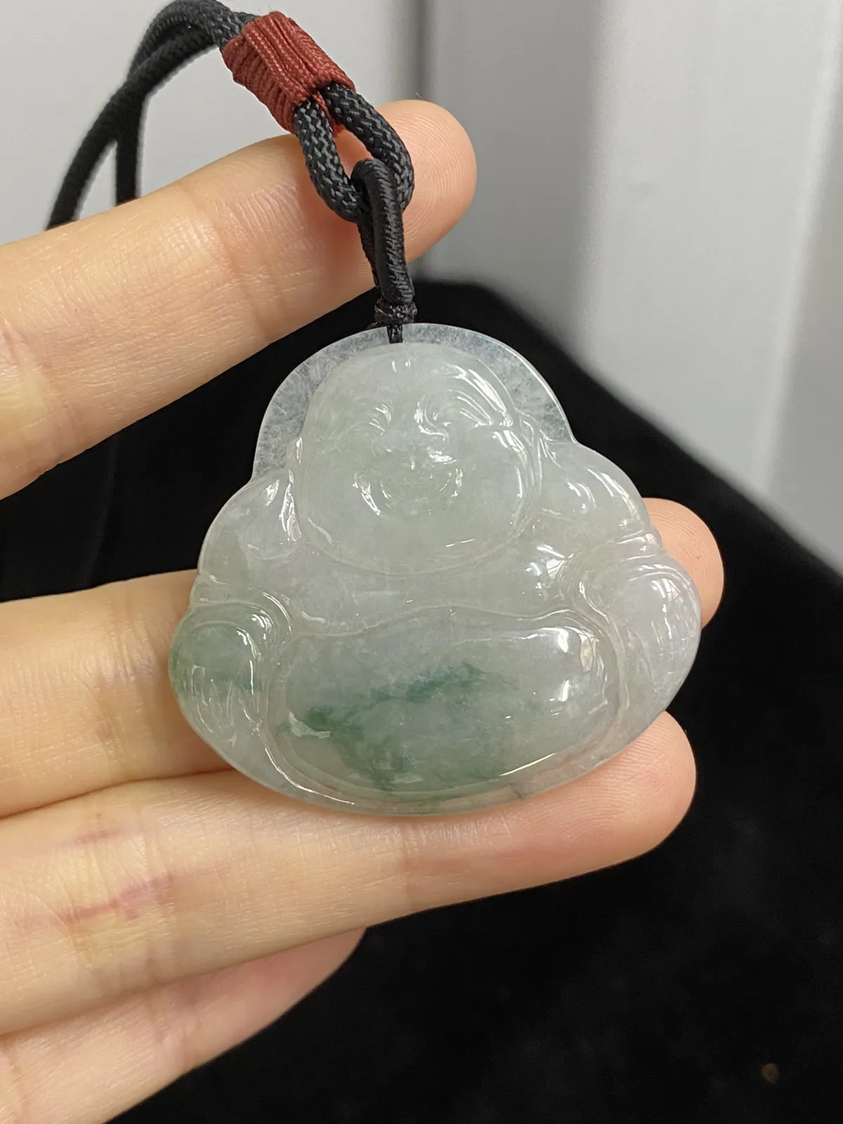 翡翠糯化种飘绿吊坠