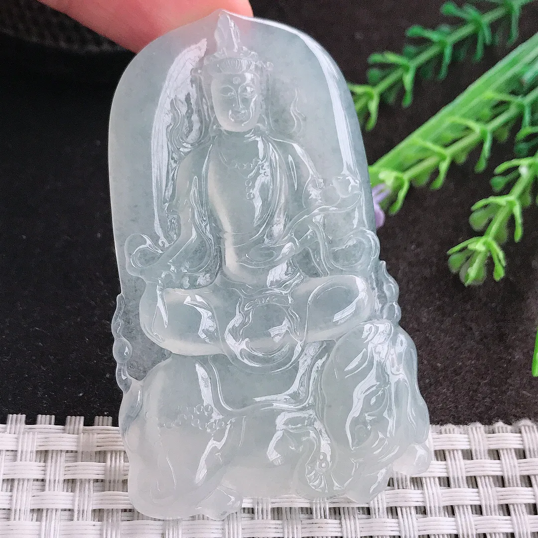 天然A货翡翠70/43.6/5.9老坑冰种起胶冰纯普贤菩萨吊坠翡翠挂件