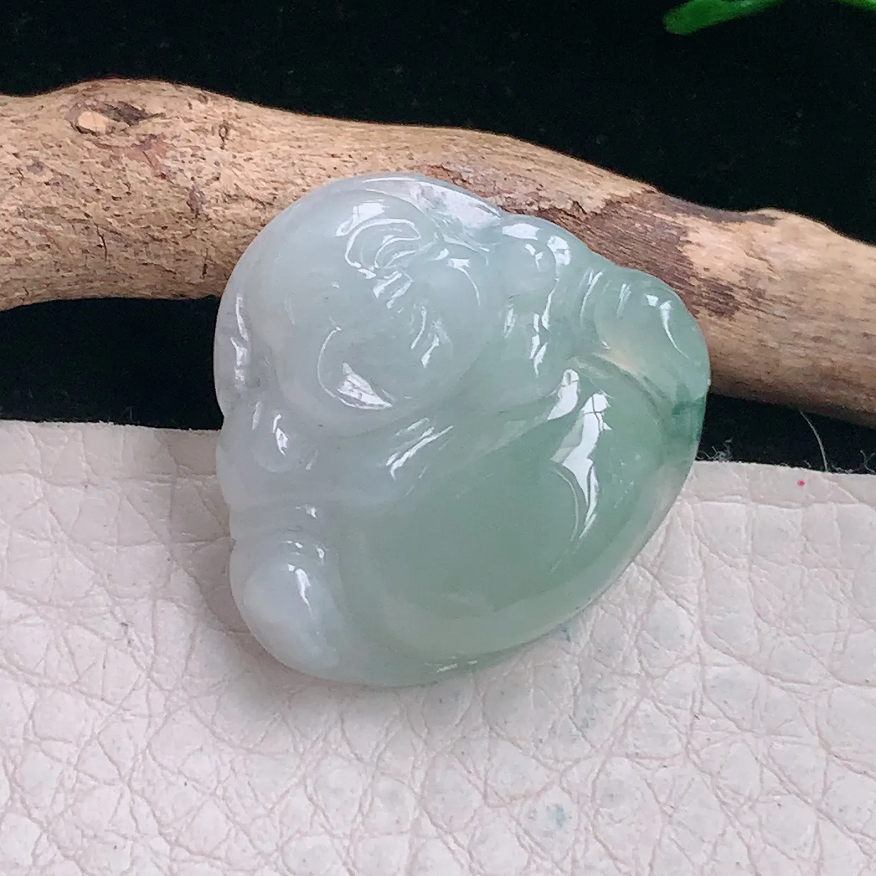 zen自然光24.8*27*6缅甸翡翠a货饱满冰晴佛公 弥勒佛玉吊坠 玉挂件