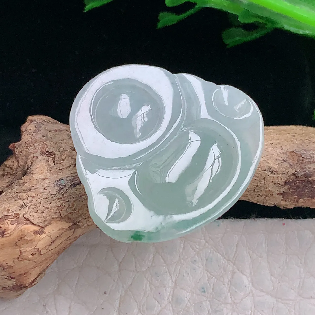 zen自然光24.8*27*6缅甸翡翠a货饱满冰晴佛公 弥勒佛玉吊坠 玉挂件