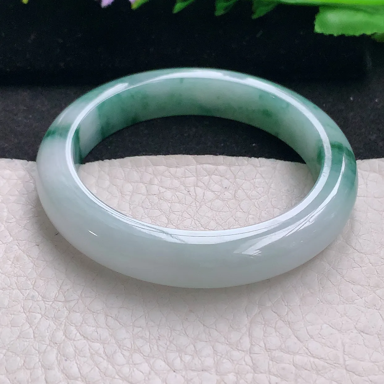 z自然光53*11.3*8.2平安镯 翡翠a货玉手镯冰飘花秀气宽边珠宝玉手环