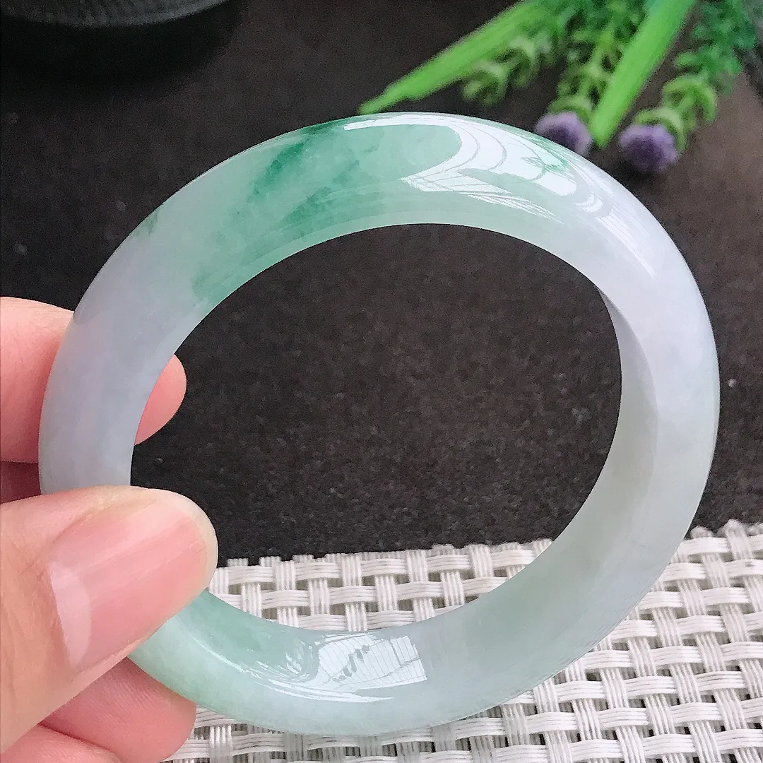 天然A货翡翠53/12.7/8.8老坑冰润起胶飘花手镯宽边玉镯