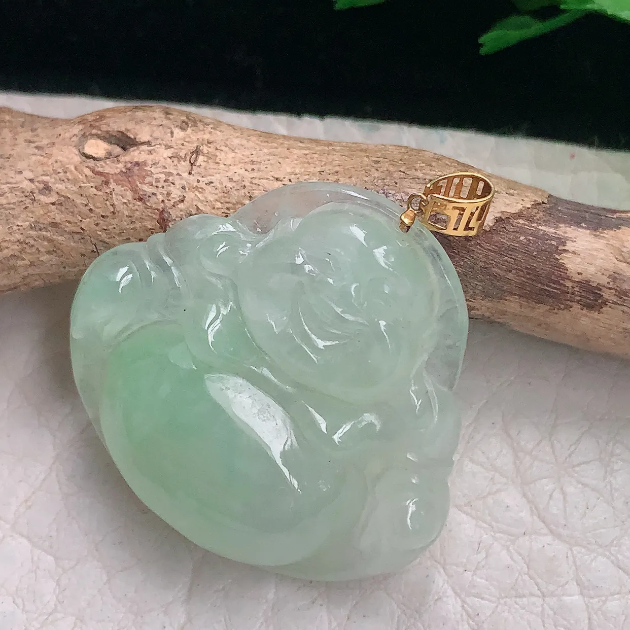 ws自然光25.6*27.8*6.6天然缅甸翡翠冰甜绿佛公 开心佛玉吊坠 玉挂件