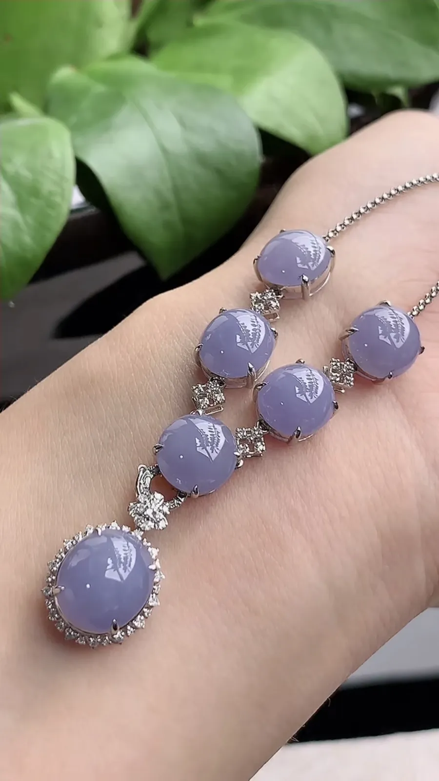 a货翡翠老坑冰种18K金伴钻镶嵌紫罗兰蛋面项链 尺寸10×9×9mm 重量8.85g 1209