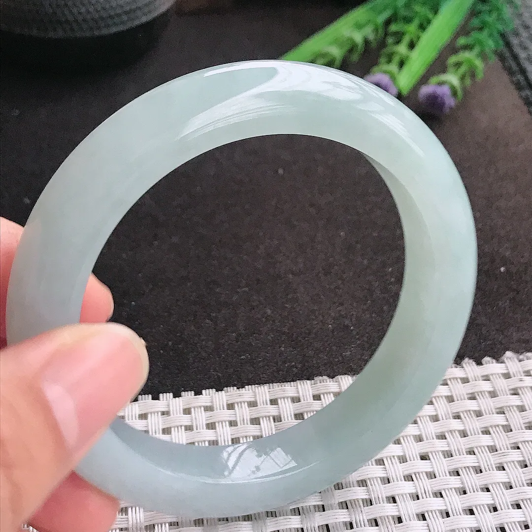 天然A货翡翠57/11.8/9.6老坑冰胶水灵冰晴手镯宽边玉镯