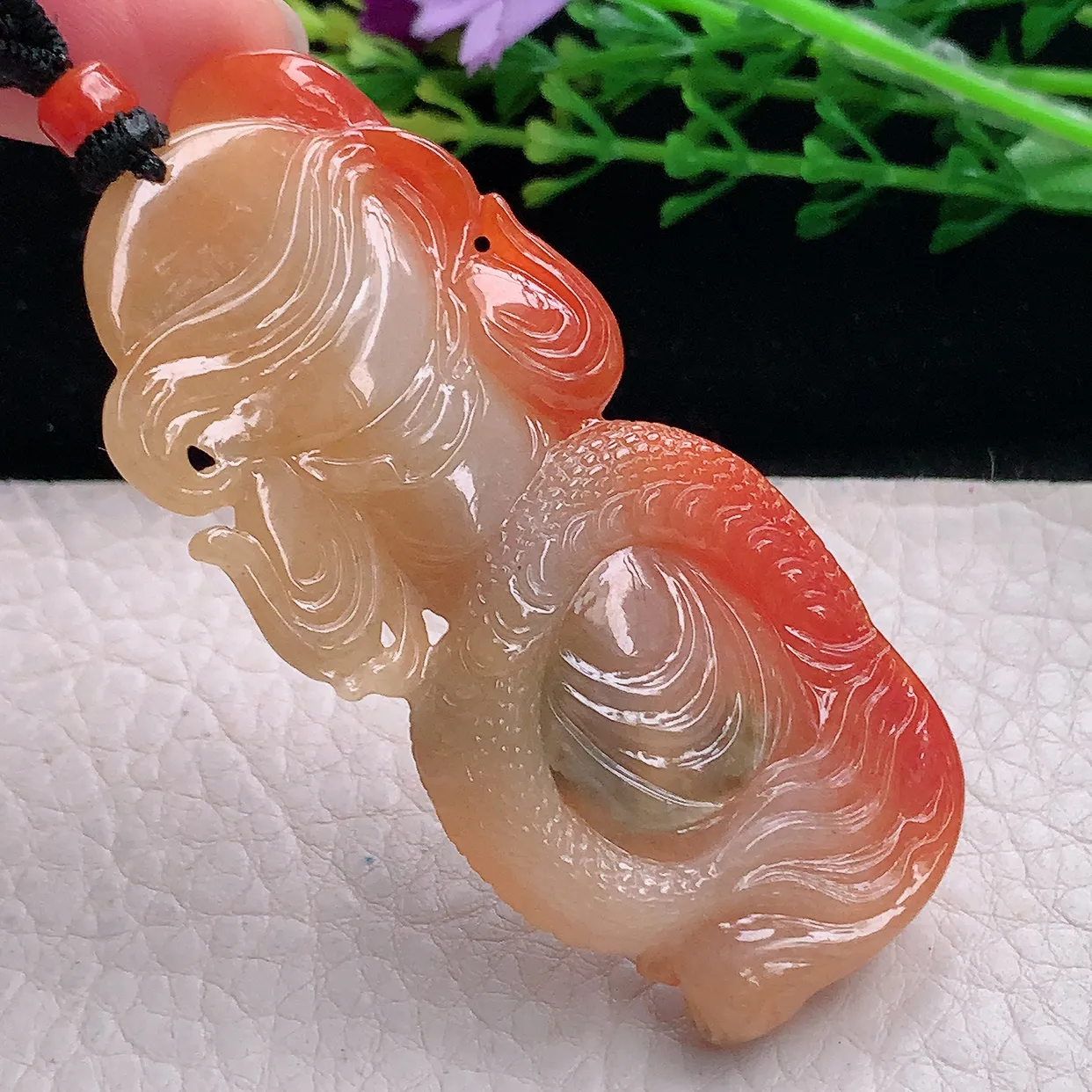 mut自然光68.5*30.5*10天然缅甸翡翠红翡持刀关公 玉关公玉吊坠 玉挂件