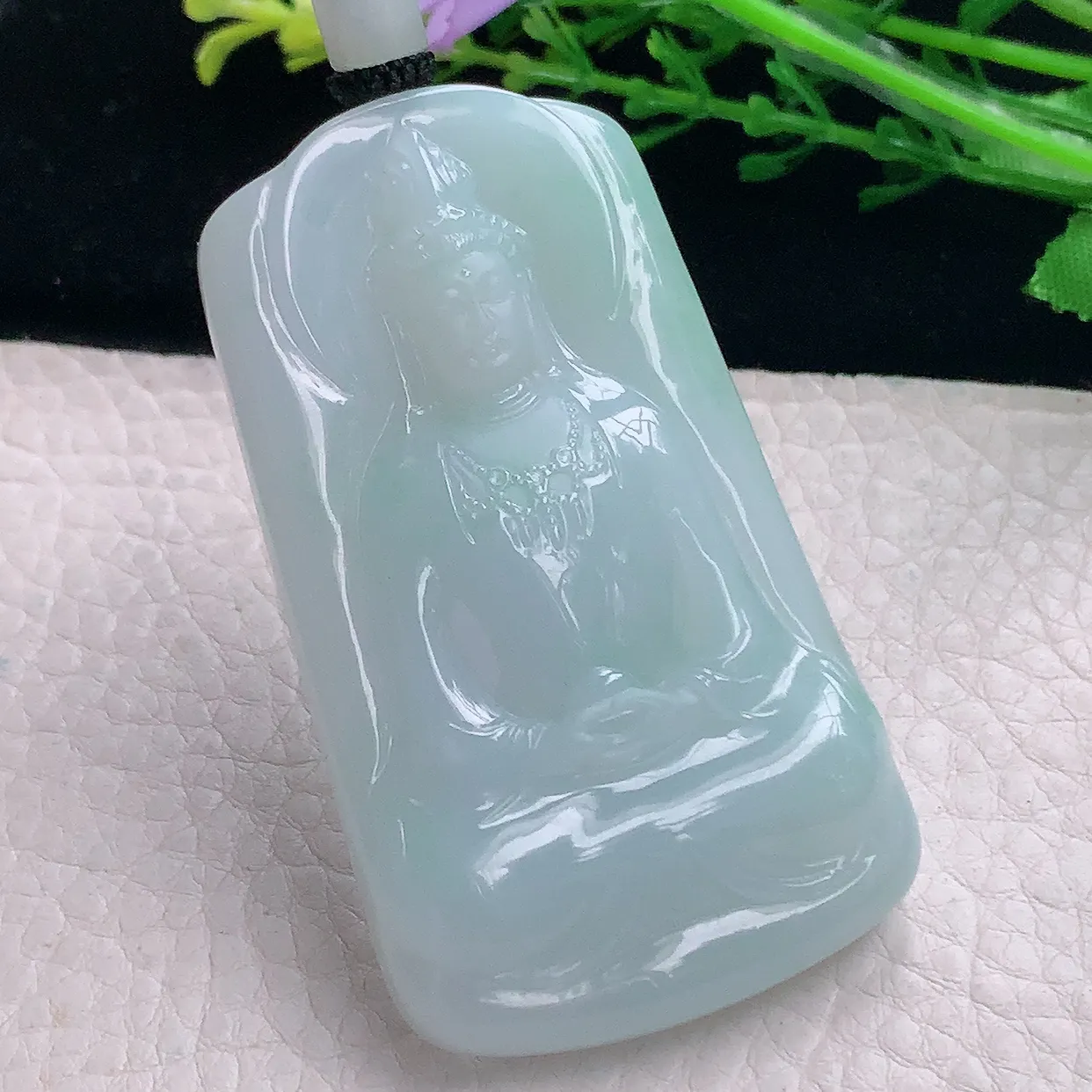 mut自然光66.5*38*9天然缅甸翡翠天空蓝韵正庄观音玉吊坠 玉挂件