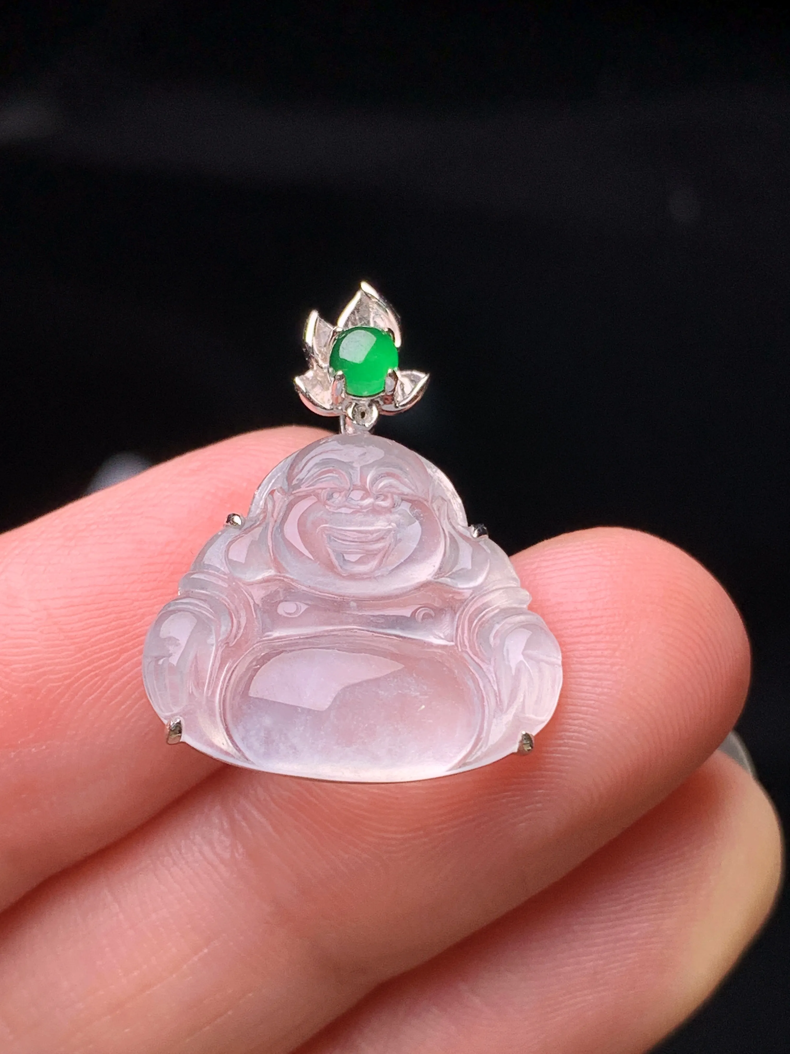 18k金镶嵌冰种佛公吊坠 玉质细腻 水润亮眼 色泽艳丽 整体尺寸22.3*17.7*4.6