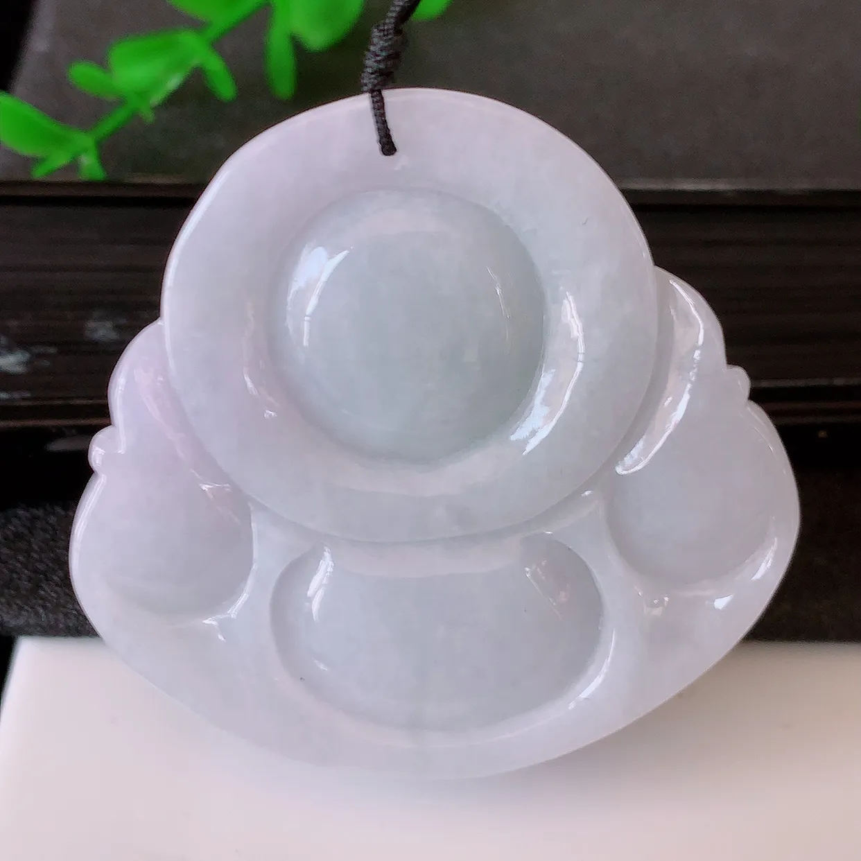 自然光实拍，大件厚装紫罗兰翡翠佛公吊坠，笑口常开，佛公在心中，一生平安幸福，佛公翠色迷人，佩戴佳品！#41.7