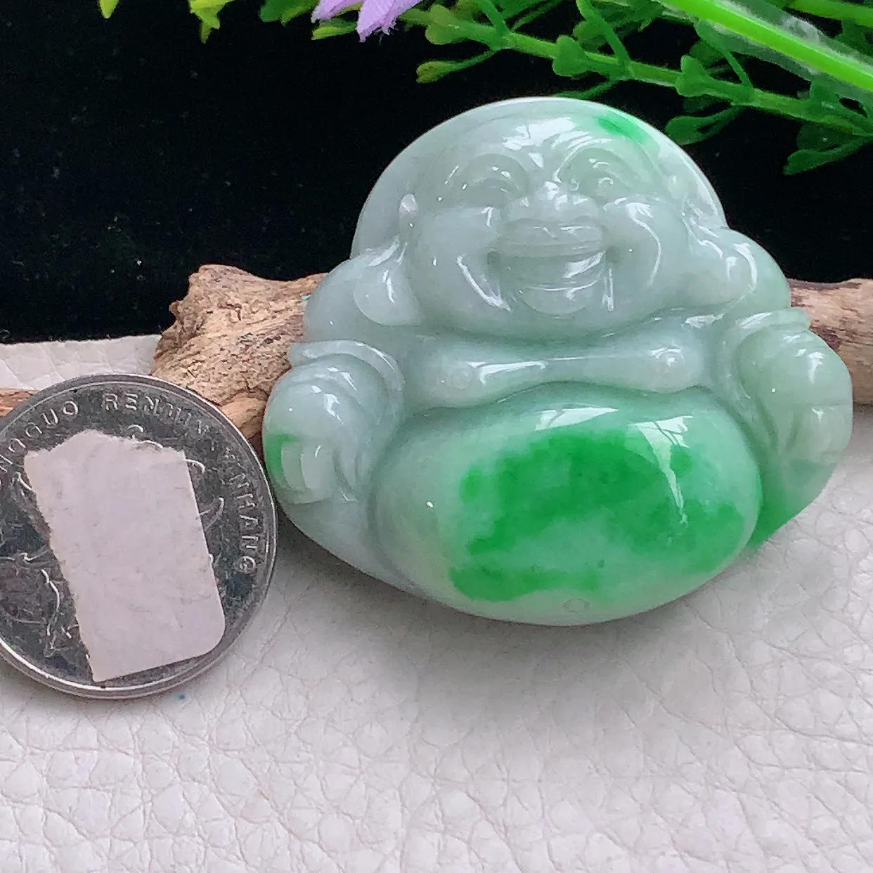 zen自然光41*46*12.5缅甸翡翠a货饱满辣绿佛公 弥勒佛玉吊坠 玉挂件