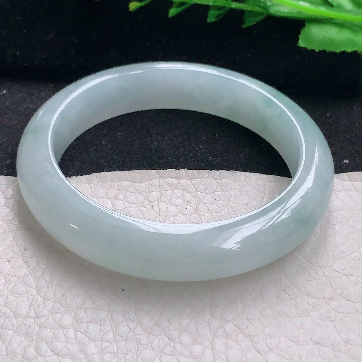 nr自然光56.5*12.5*8.8平安镯 翡翠a货玉手镯冰胶清新宽边珠宝玉手环