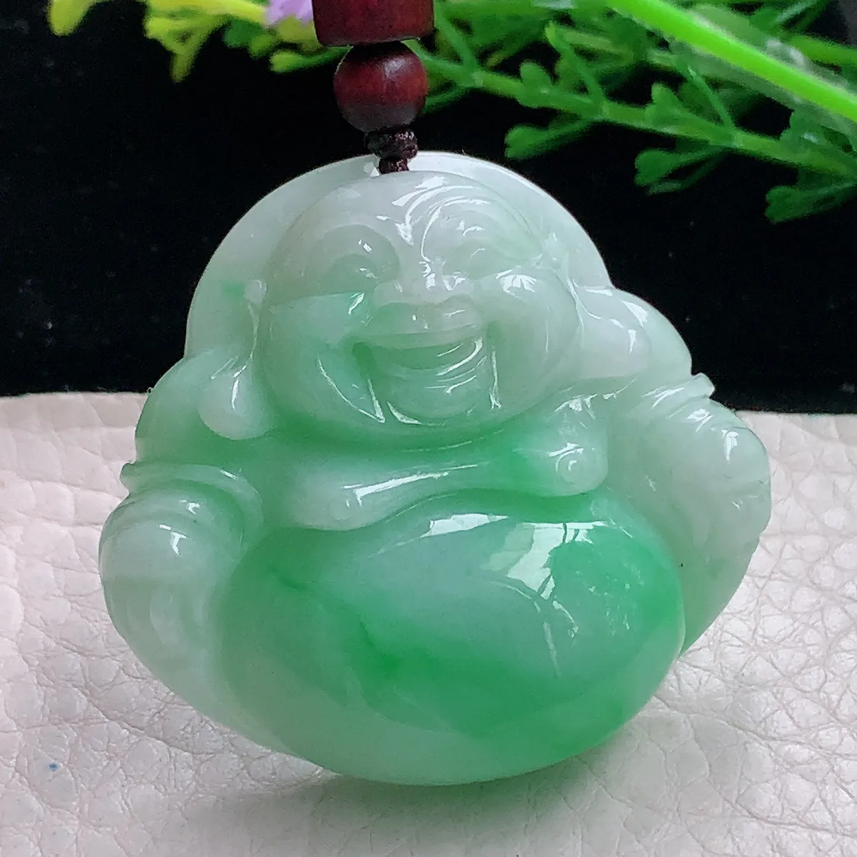 zen自然光41.3*44.8*12.8缅甸翡翠a货饱满飘绿佛公 弥勒佛玉吊坠 毛衣坠