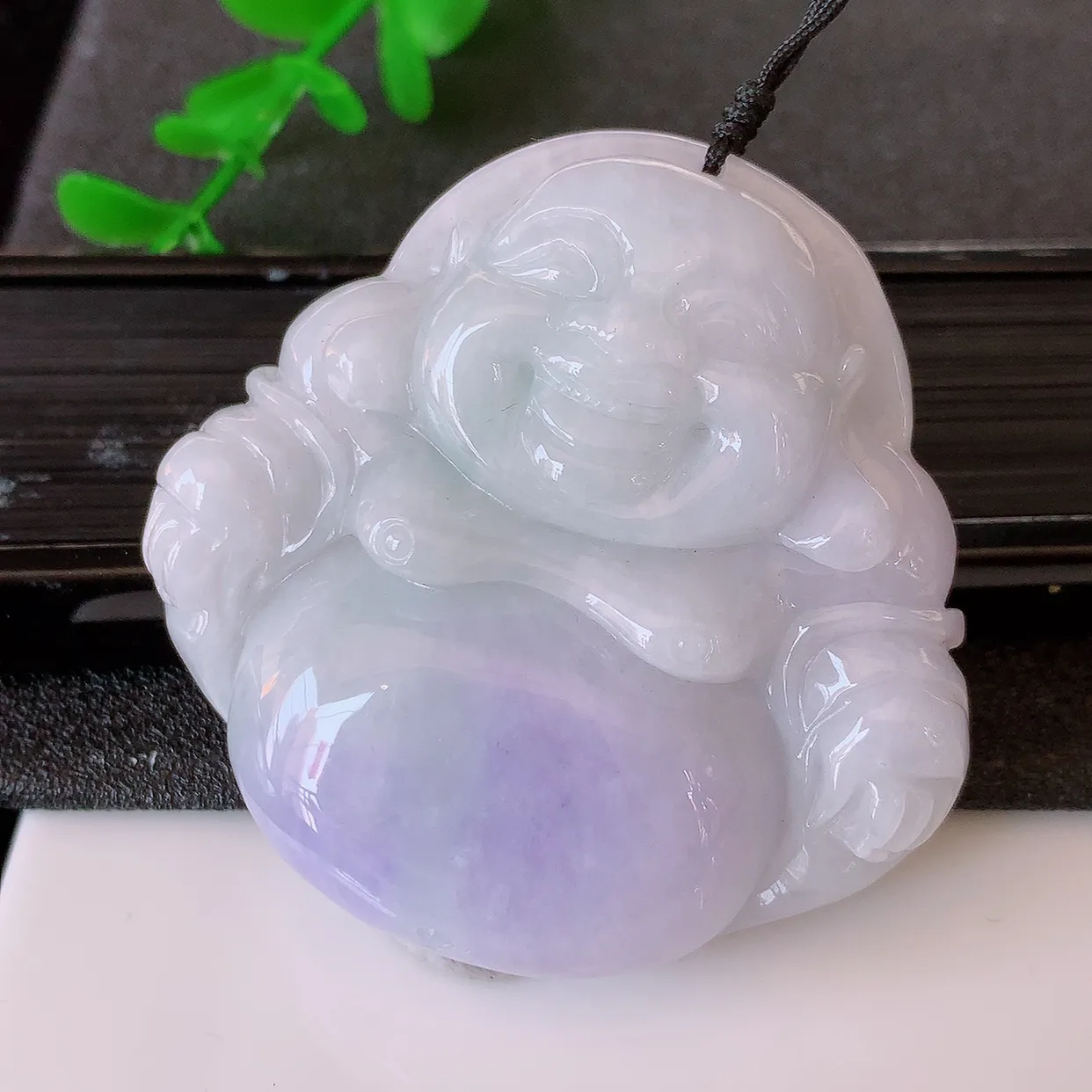 自然光实拍，大件厚装紫罗兰翡翠佛公吊坠，笑口常开，佛公在心中，一生平安幸福，佛公翠色迷人，佩戴佳品！#41.7