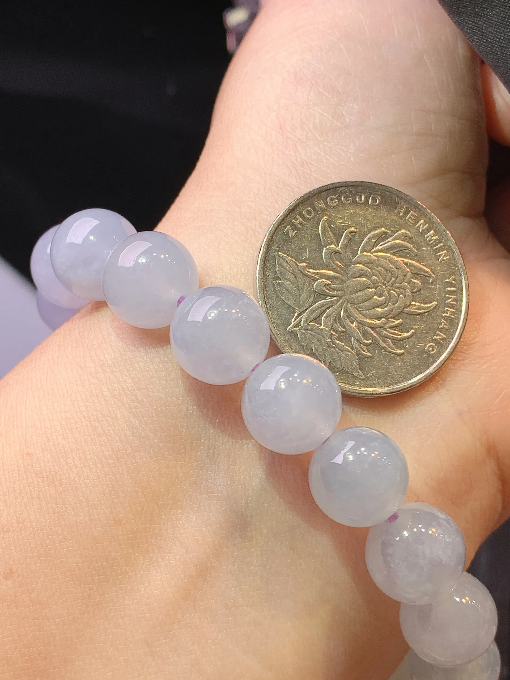 冰种圆珠手链 玉质细腻 水润亮眼 色泽艳丽 整体尺寸10.6