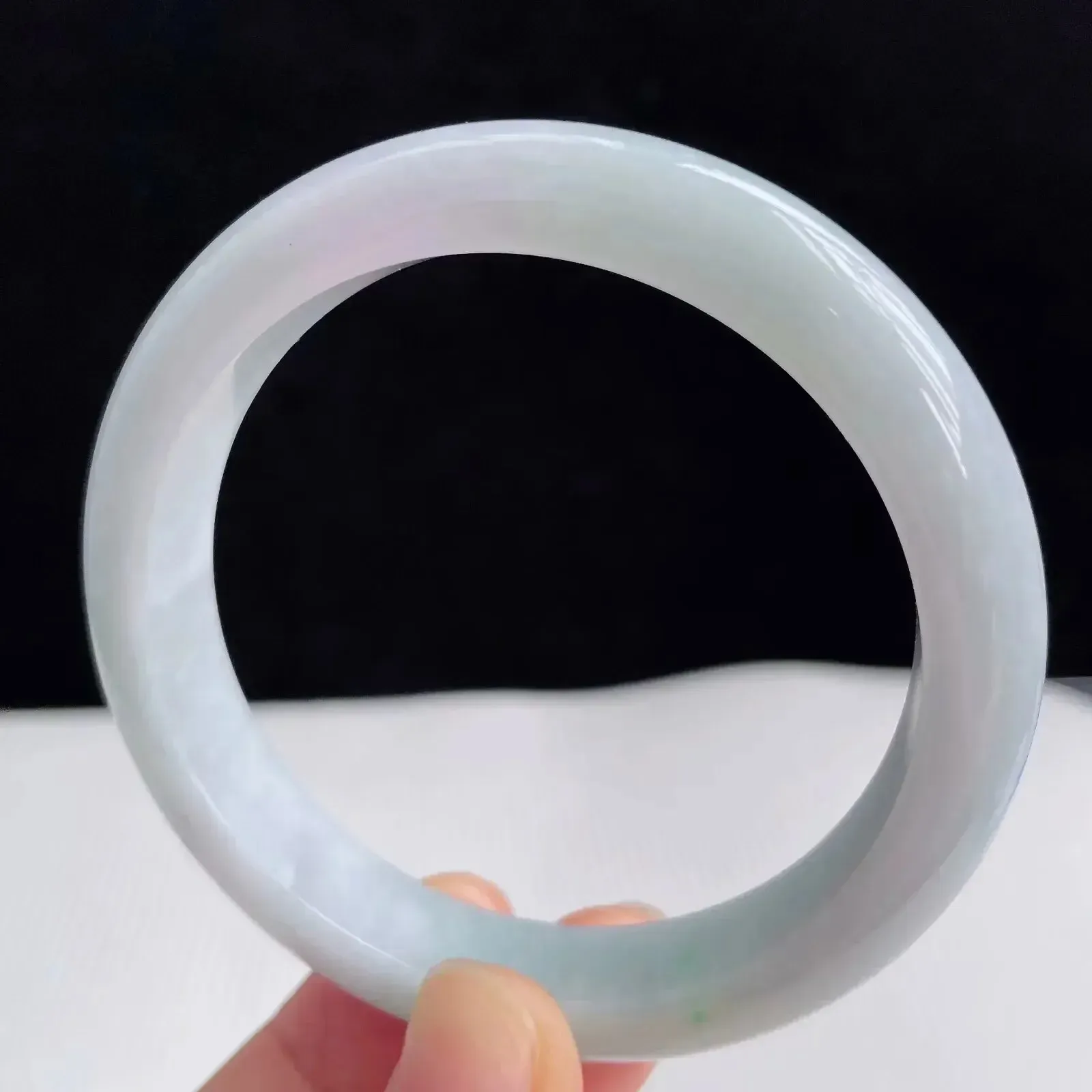 55.5圈有种有色天然翡翠A货淡紫玉手镯好种水春彩水润手镯46.01g